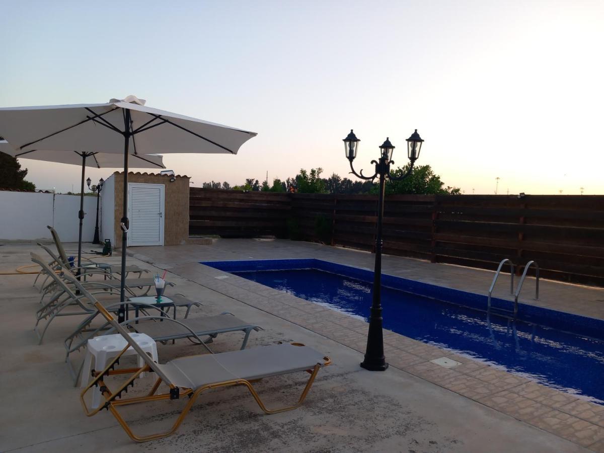 Sunset Villa 파포스 외부 사진